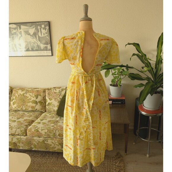Vintage Handmade Dress 60s 70s Women's Yellow Cotton Blend Floral A Line Mod XS - Picture 2 of 9